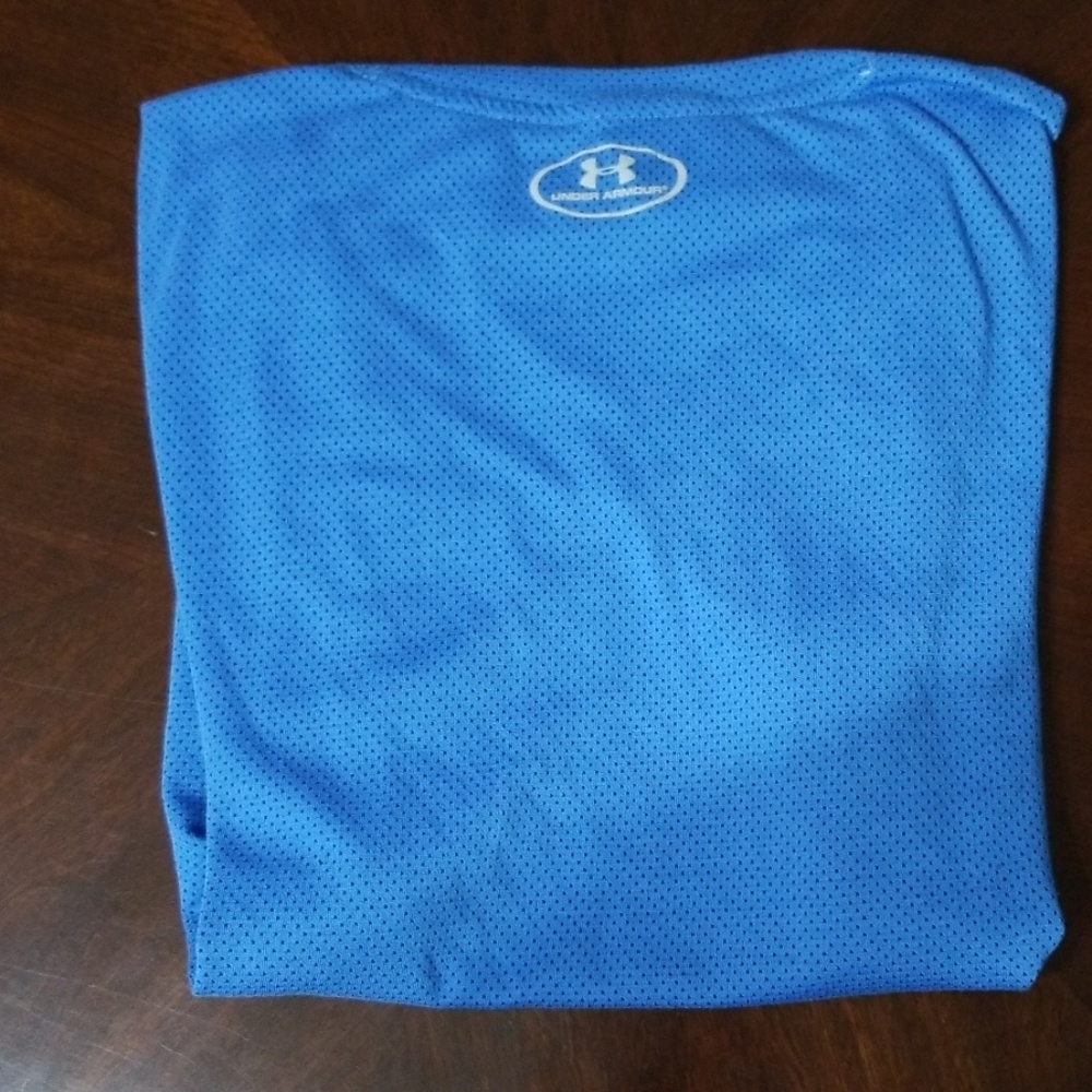 Shirt - Picture 6 of 8